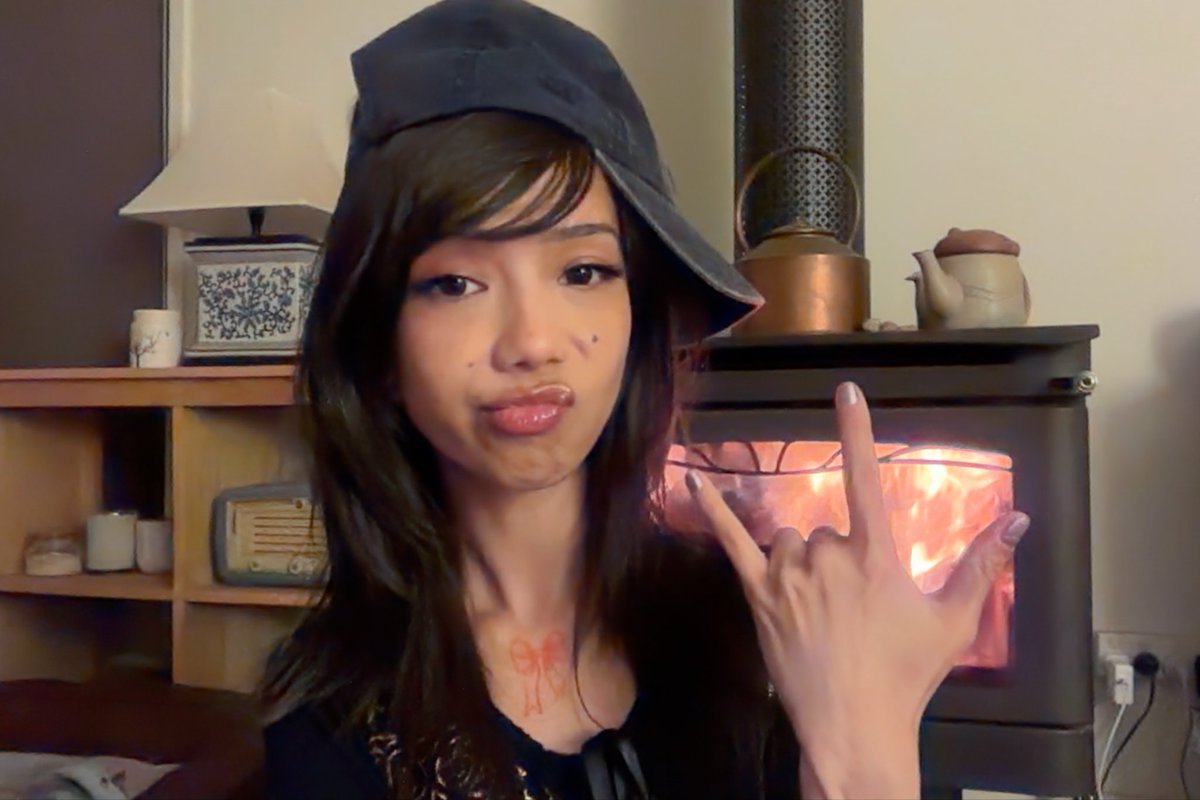 JuneCrees tweet picture