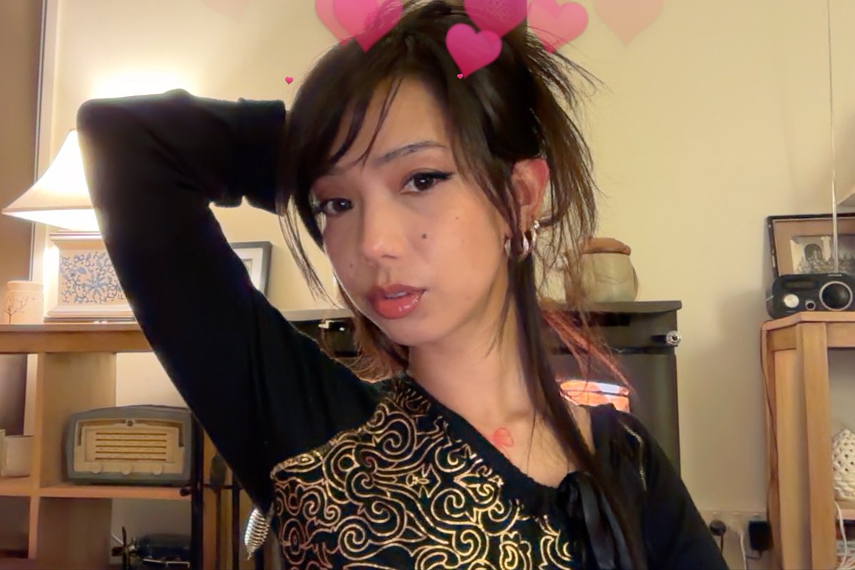 JuneCrees tweet picture
