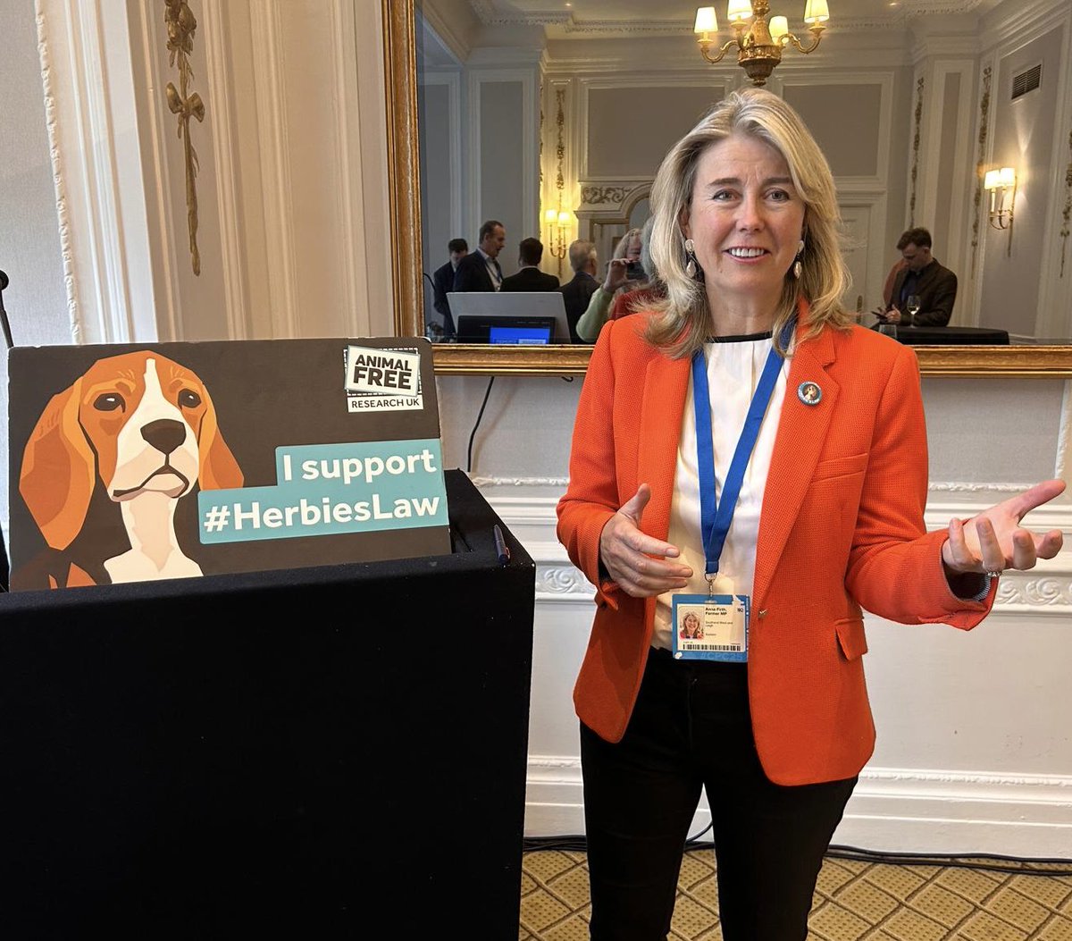 Anna_Firth's tweet image. Delighted to speak at #AnimalFreeResearch event
at the #ConservativeConference about the need to phase out testing on live animals, catch-up with the US, the EU & India in pivoting to animal-free science 🐶.
When 92% of drugs tested on animals failing to reach the clinic &…