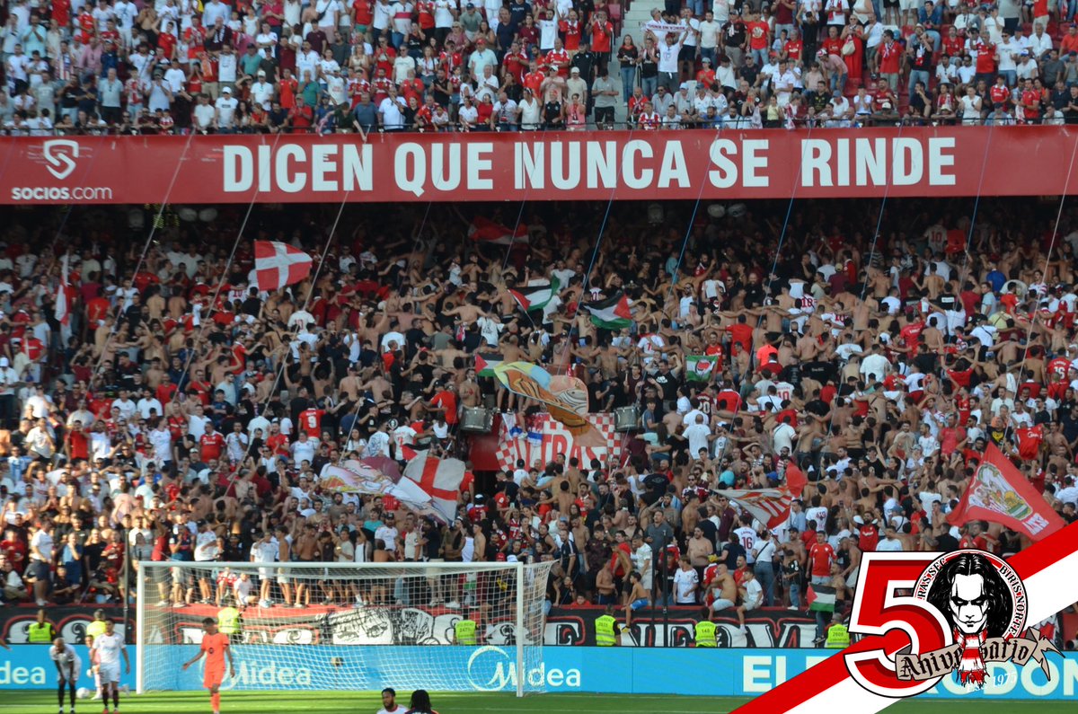Sevilla FC - FC Barcelona

05/10/2025

#50AñosTrasTuEscudo