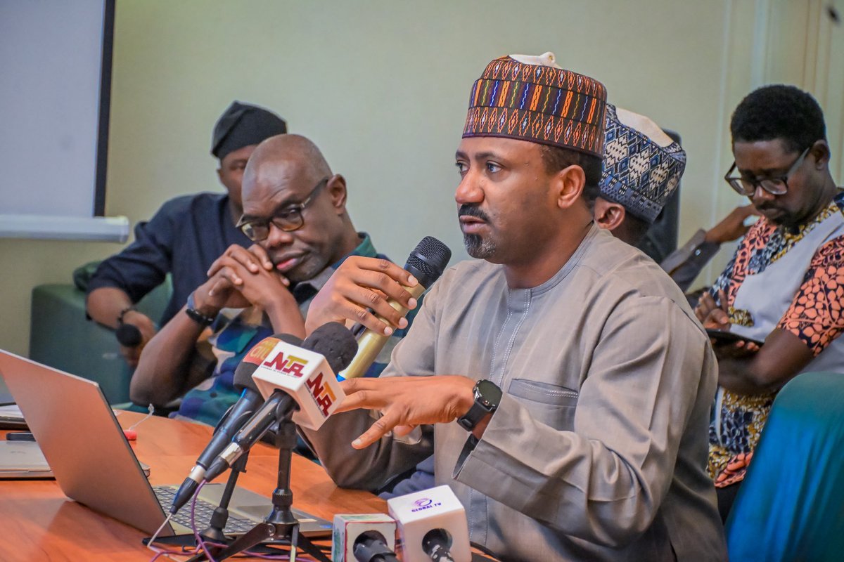 FTransparencyNG's tweet photo. On the Friday, 3rd of October, the Center unveiled the Nigerian Local Government Integrity Index (NLGII) at Abuja.
Read More: https://t.co/XRekrfhso3
#NLGII #Transparency #Accountability #Integrity #GoodGovernance #CeFTPI https://t.co/hNcuiLPwFy
