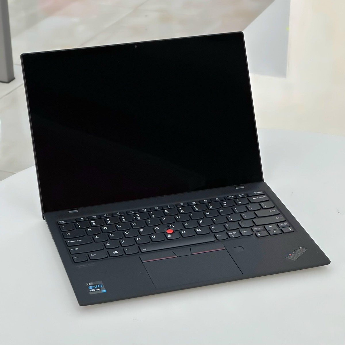 TeeDevh's tweet image. My MacBook Pro works great for most things.
But I miss the simple feel of coding on Linux - just open the terminal and get to work.
I’m thinking of getting a ThinkPad X1 Nano Gen 1 and installing Linux on it.
Still a good choice these days?