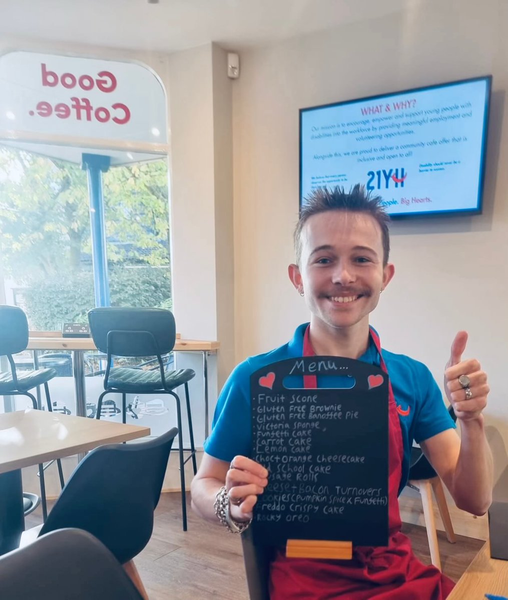 Joe’s first shift, and he’s got stuck right in and updated our menu board 💪🏼 great work! 

Our trainees are shining ⭐️❤️