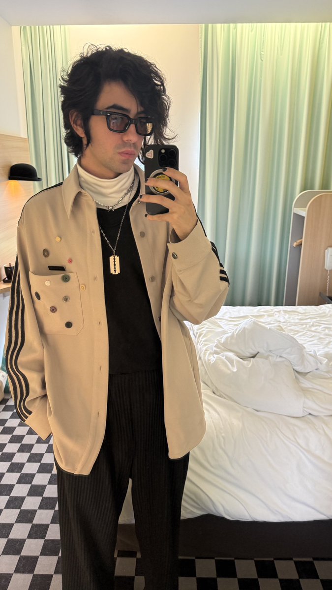 Marche's tweet image. some crumbs for twitter of France adventures 🥐