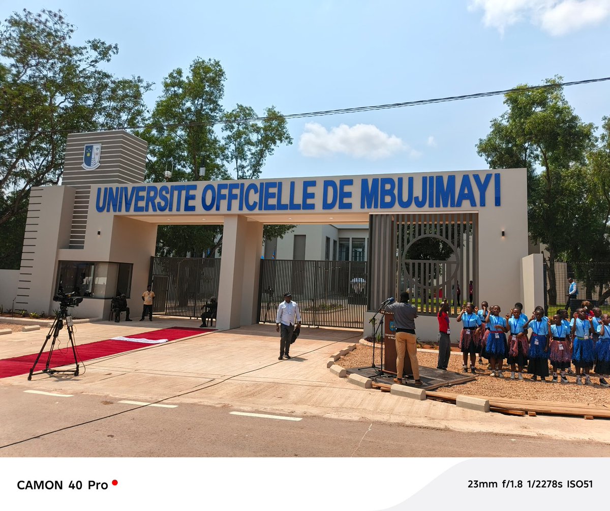 Tatiana Nonge (@t_nonge) on Twitter photo Lundi 06 octobre 2025*  
INAUGURATION DE LâUNIVERSITĂ OFFICIELLE DE MBUJI-MAYI (U.O.M)
Le dĂ©cor est dĂ©jĂ  plantĂ© pour lâinauguration de lâUniversitĂ© Officielle de Mbuji-Mayi (U.O.M). Lundi 06 octobre 2025*  
INAUGURATION DE LâUNIVERSITĂ OFFICIELLE DE MBUJI-MAYI (U.O.M)
Le dĂ©cor est dĂ©jĂ  plantĂ© pour lâinauguration de lâUniversitĂ© Officielle de Mbuji-Mayi (U.O.M).