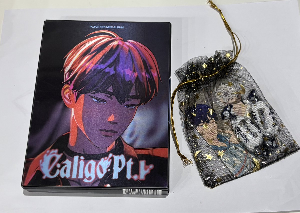 rieberriez's tweet photo. thank u sm @PuffPLLi for the yejun caligo album !!! <33 arrived safely, quick (despite the weather) and w some freebies yahoooo π€
#fromPuff https://t.co/iygu1wul64