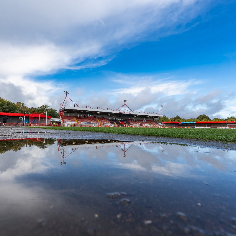crawleytown's tweet photo. 📰 CLUB STATEMENT | TOBIAS PHOENIX

Crawley Town Football Club can confirm that it has mutually agreed to part company with Sporting Director Tobias Phoenix.

#TownTeamTogether🔴