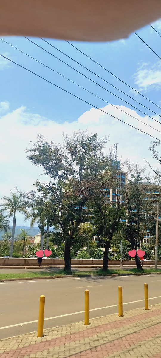 _deeiana's tweet image. Kisumu is clean
#currentview