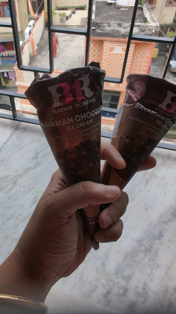 Debosmita Majumdar #TeamShreya tweet media