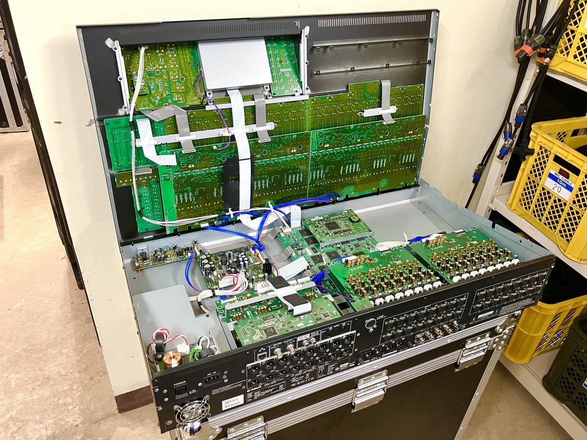 akc_audio's tweet image. LS9開けて掃除してみました。
ついでにF.Wをアップデート。
いつまで使うんだろうな。
最近出番ほぼないけどw

#YAMAHA #LS9