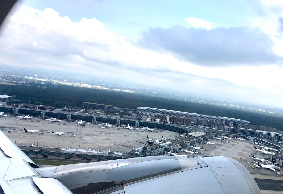 HofmannAviation's tweet image. #TVwork today with Puls 24 about flying drones and the impact for airlines and airport.

#hofmannaviation #luftfahrtexperte @IATA @EASA