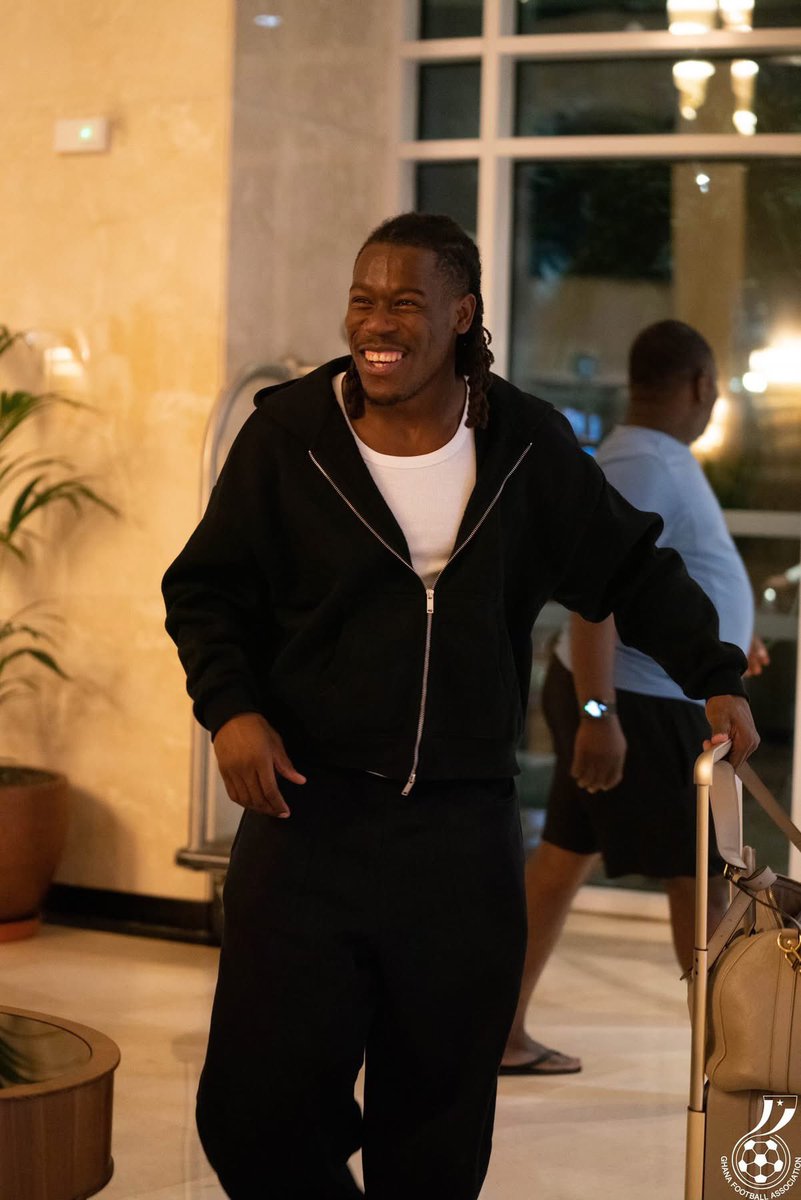 BTA arriving for International Duty for Ghana 🇬🇭

He looks buzzing 😄 #PUSB