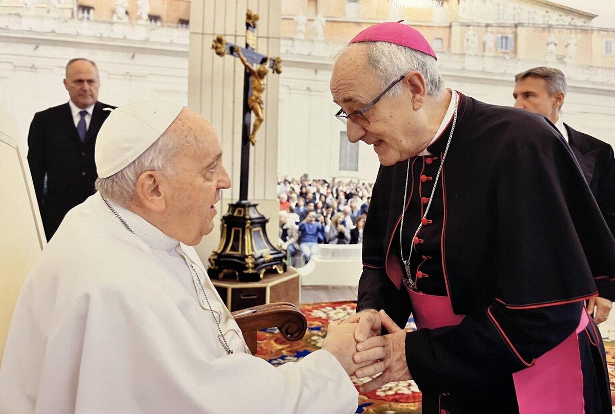 ✍️ Carta pastoral de Salvador Cristau, obispo de Terrassa <a href="/BisbatTerrassa/">Bisbat de Terrassa</a>
📢 El trabajo decente es un derecho, no un privilegio
#TrabajoDecenteDerechoNoPrivilegio
bisbatdeterrassa.org/el-treball-dec…