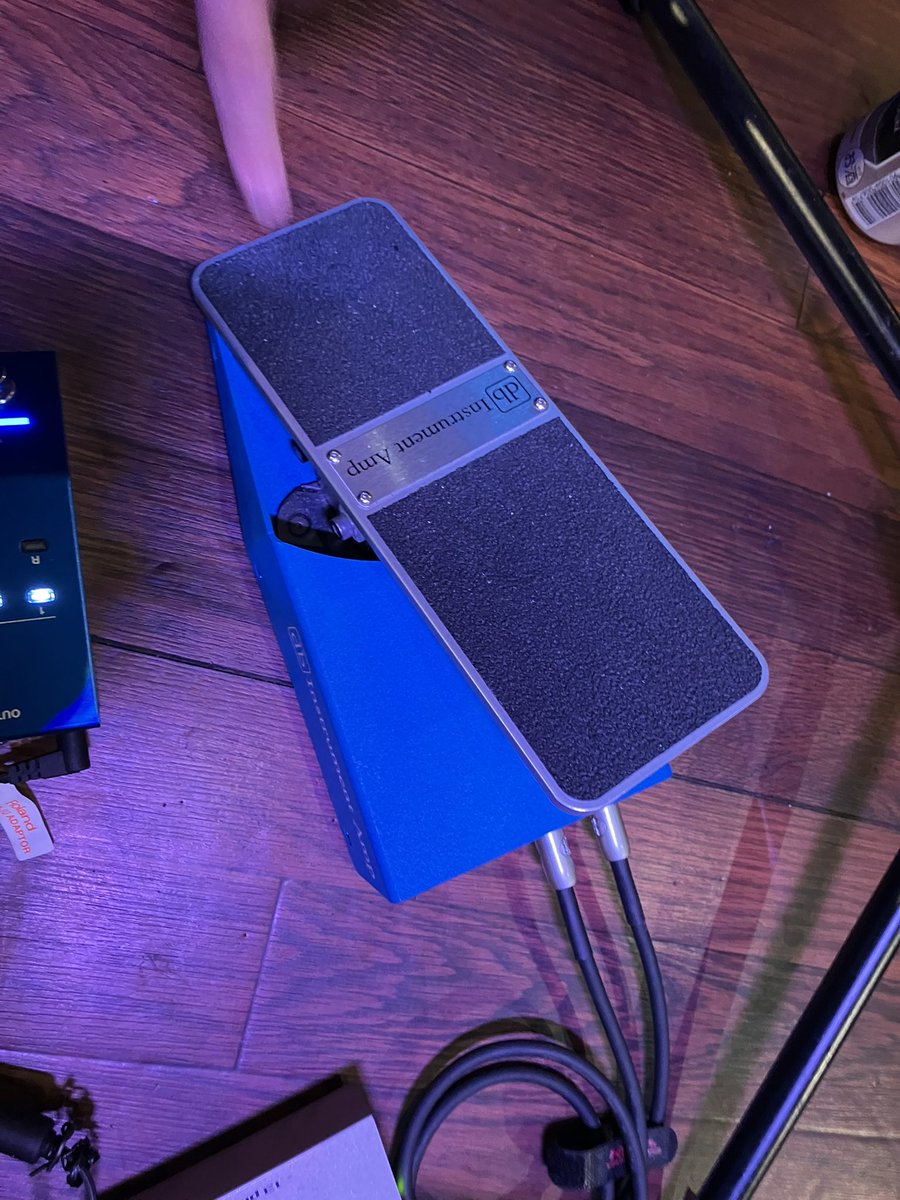 ☆改造して2V1Tに変身したBUSKER’S LP Amazon | Yamfig-拓意xcartoys poprace series 1/64 ミニカー