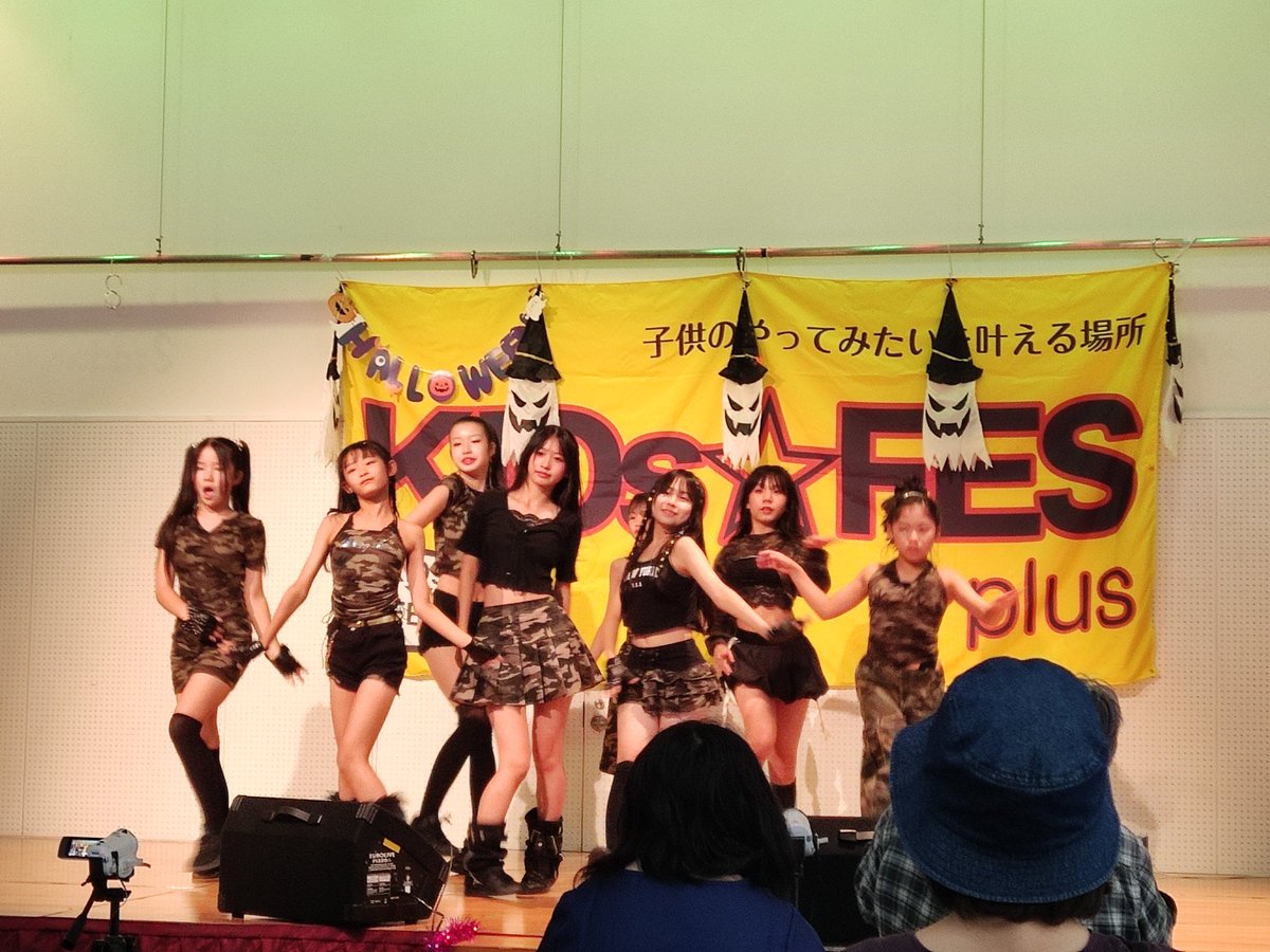boushitasuki's tweet photo. こんばんは🌃
#KIDsFES46plus
#たまテレ
#Dreamstar
#ダンス
#かわいいに癒やされよう
いろいろなユニットがかわるがわる
ダンス披露🎶🎶
撮影① https://t.co/v1u7eEe9dW