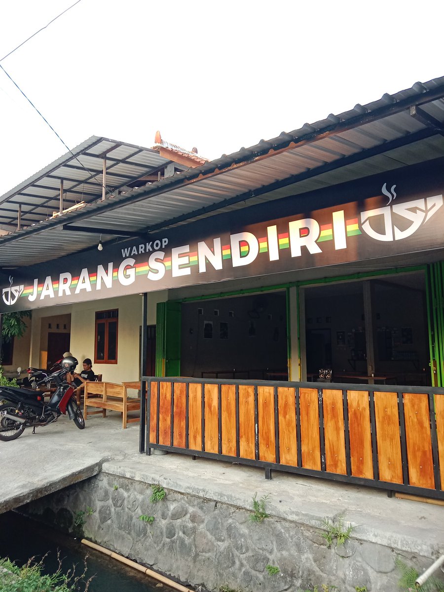 Sudah buka bolo, monggo tutup tak sak ngantuke ☕🙌