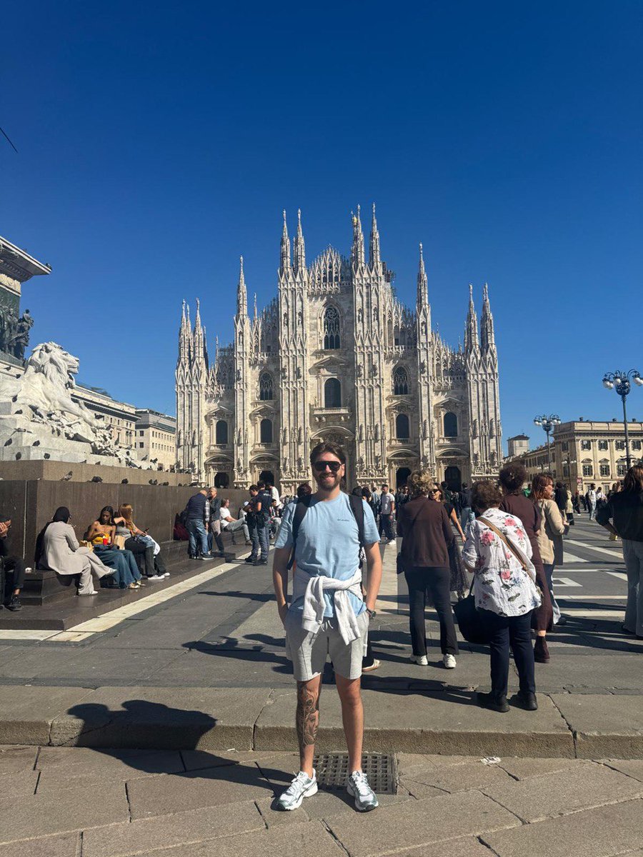 JoelBardenWeb3's tweet photo. OOO was officially activated this time for a trip to Italy, now that the rest is over, it’s time to get back to it with some USA-based roles and more in the pipeline this week 👇

📣 Marketing Lead > Web3 | Dallas (Office-based, relocation paid)

🎨 Senior Product Designer > Interfaces / ML / AI / Web3 | USA

⚙️ Staff Engineer > Node (preferred) / Crypto Wallets / Trading Systems / DeFi Protocols / AI-ML Pipelines | Seattle or USA

🧠 CEO > Product-focused (EVM) / Partnerships / GTM / Public Talks / AI / Web3 | USA NYC 
🔧 Protocol Developer Golang > / 10+ years Engineering / Hands-on / AI a bonus | NYC preferred, USA open
If any of these sound like you or someone you know feel free to reach out 

✉️ joel@hype-talent.com
💬 Telegram: Joel_Hype_Talent