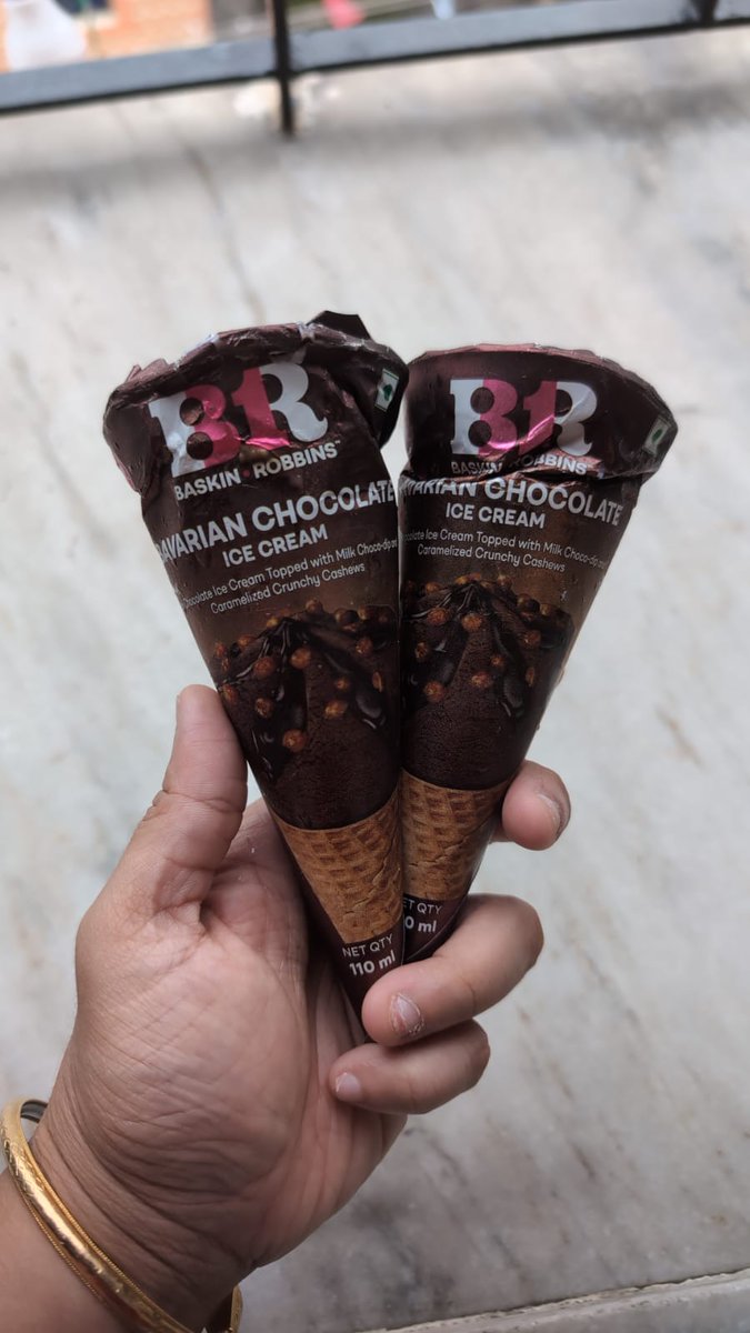 Debosmita Majumdar #TeamShreya tweet media