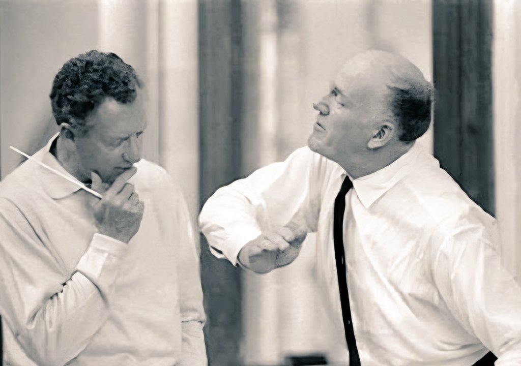 ConrothN's tweet image. Pianist #SviatoslavRichter and composer #BenjaminBritten found an immediate rapport and a shared love for music, which bridged their different cultures and languages 🎶🎹