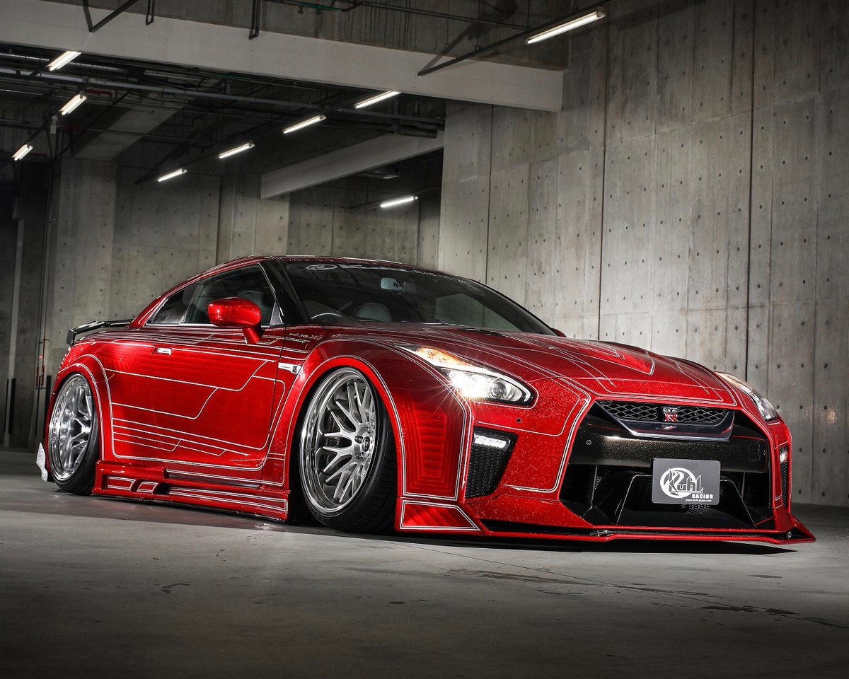SUPERVELOCE474's tweet photo. 2019 Kuhl Racing Project Nissan GT-R (R35) – 600+ hp VR38DETT beast! 😤 Engraved gold chrome bodykit, air suspension, and Advan GT wheels scream JDM royalty. Track slayer or show king?🔥 #HyperBuilds #KuhlRacing #NissanGTR #R35 #JDMTuning https://t.co/v0BWlIyEJU