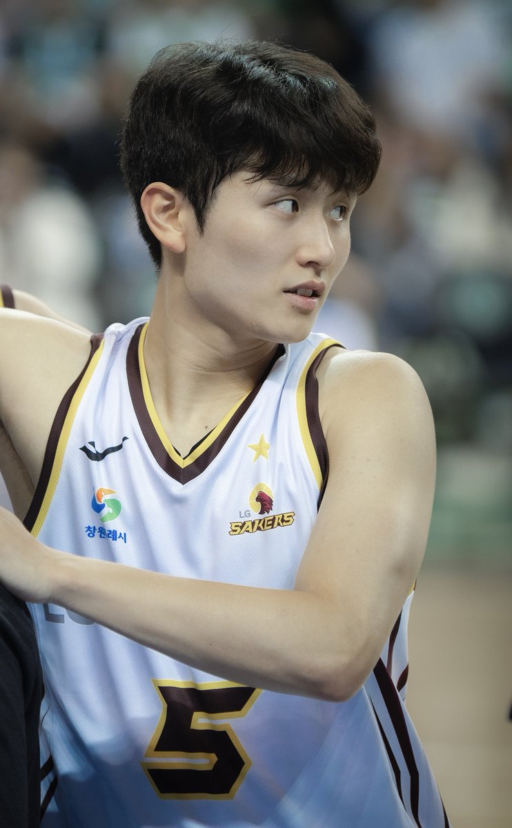 you (@yksloversclub) on Twitter photo 