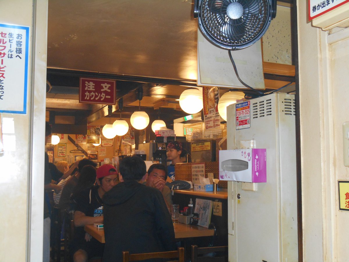 ひらづみオープンしました⟡.·

今日は彼等さんに変わって破壊がお店番してます♫

本読むリハビリをしていて、最近は塾の生徒に貸してもらった『私にふさわしいホテル』を読んでます❁

週の初め、どどーんと景気づけていきましょう❕まってます❕
(破壊)