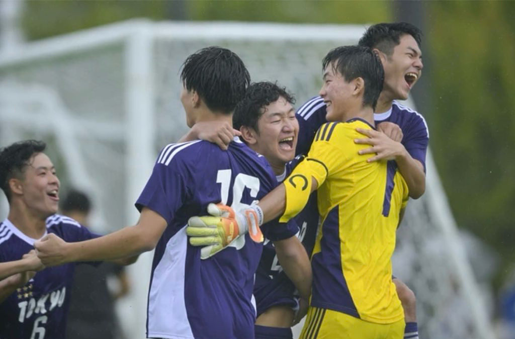 大成高校サッカー部ユニフォーム 大成高校サッカー部ユニホーム 10番 - メルカリ