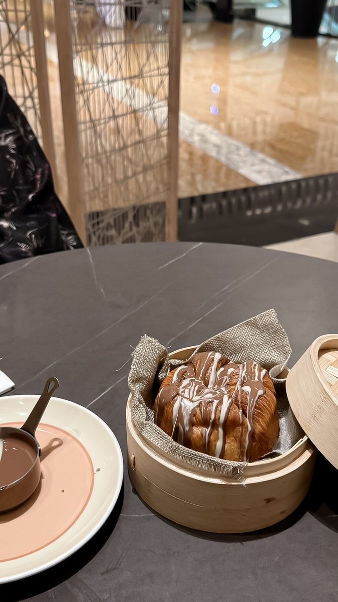 E (@__amosha) on Twitter photo 