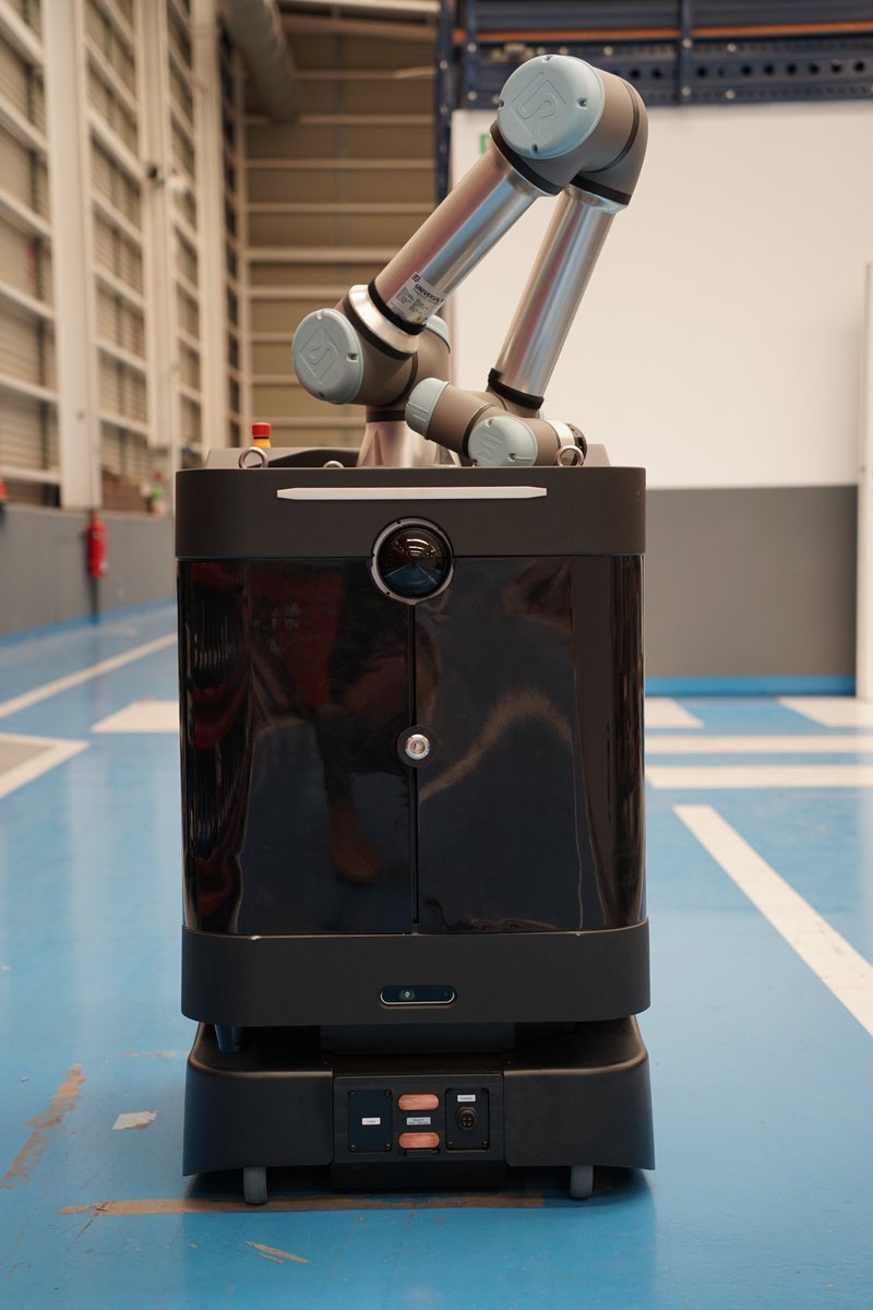 RobotnikRobots's tweet image. Need precision + mobility? Check out our mobile collaborative manipulators 👉 robotnik.eu/products/mobil…