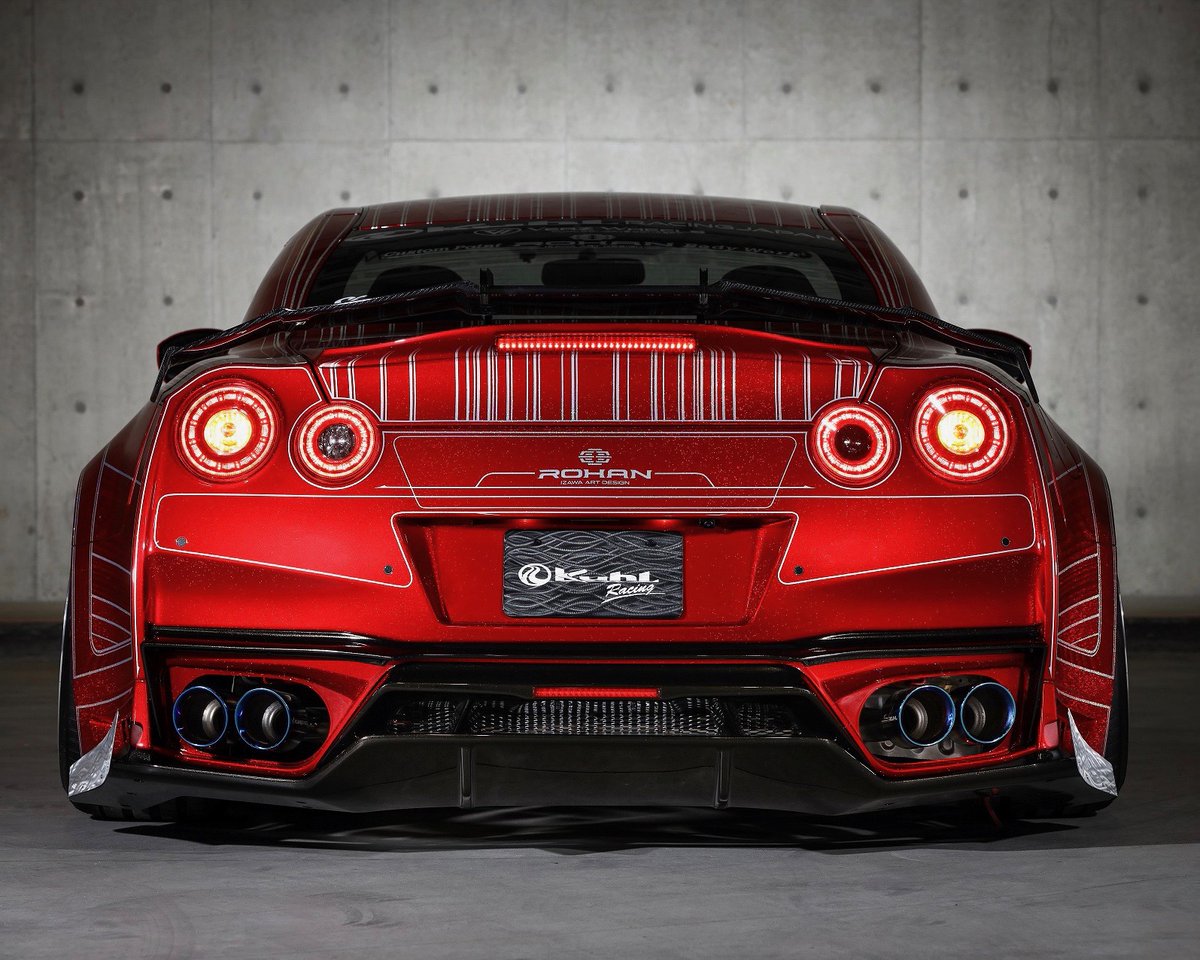 SUPERVELOCE474's tweet photo. 2019 Kuhl Racing Project Nissan GT-R (R35) – 600+ hp VR38DETT beast! 😤 Engraved gold chrome bodykit, air suspension, and Advan GT wheels scream JDM royalty. Track slayer or show king?🔥 #HyperBuilds #KuhlRacing #NissanGTR #R35 #JDMTuning https://t.co/v0BWlIyEJU