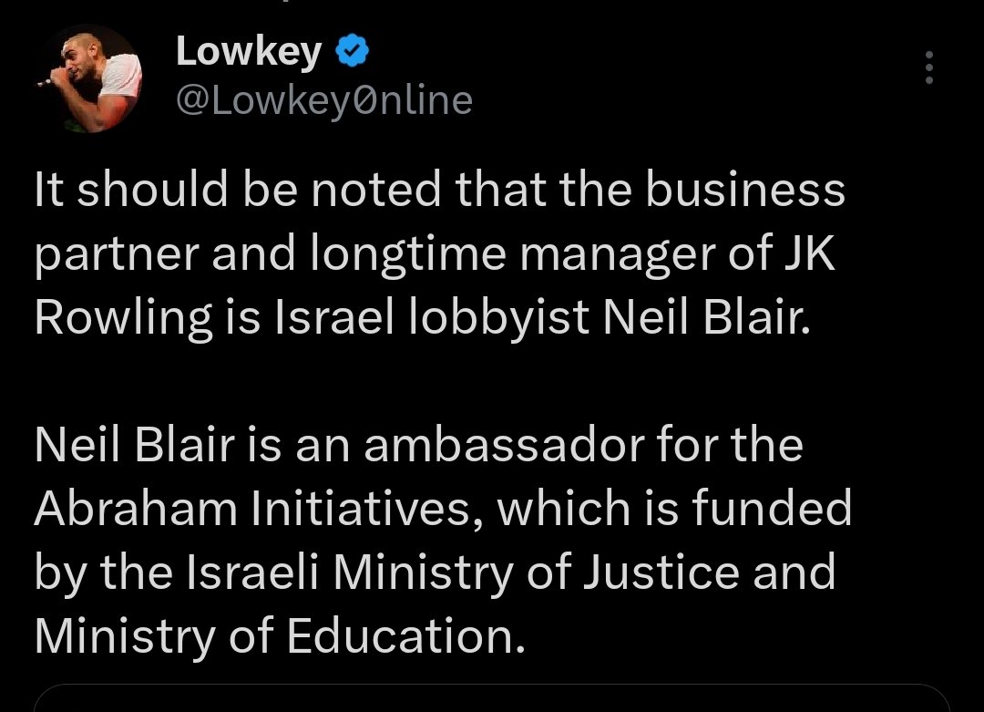 872872irl's tweet photo. @dvsirenco @DerbyChrisW @jk_rowling Or Professor Umbridge https://t.co/9SsaaWK6ff