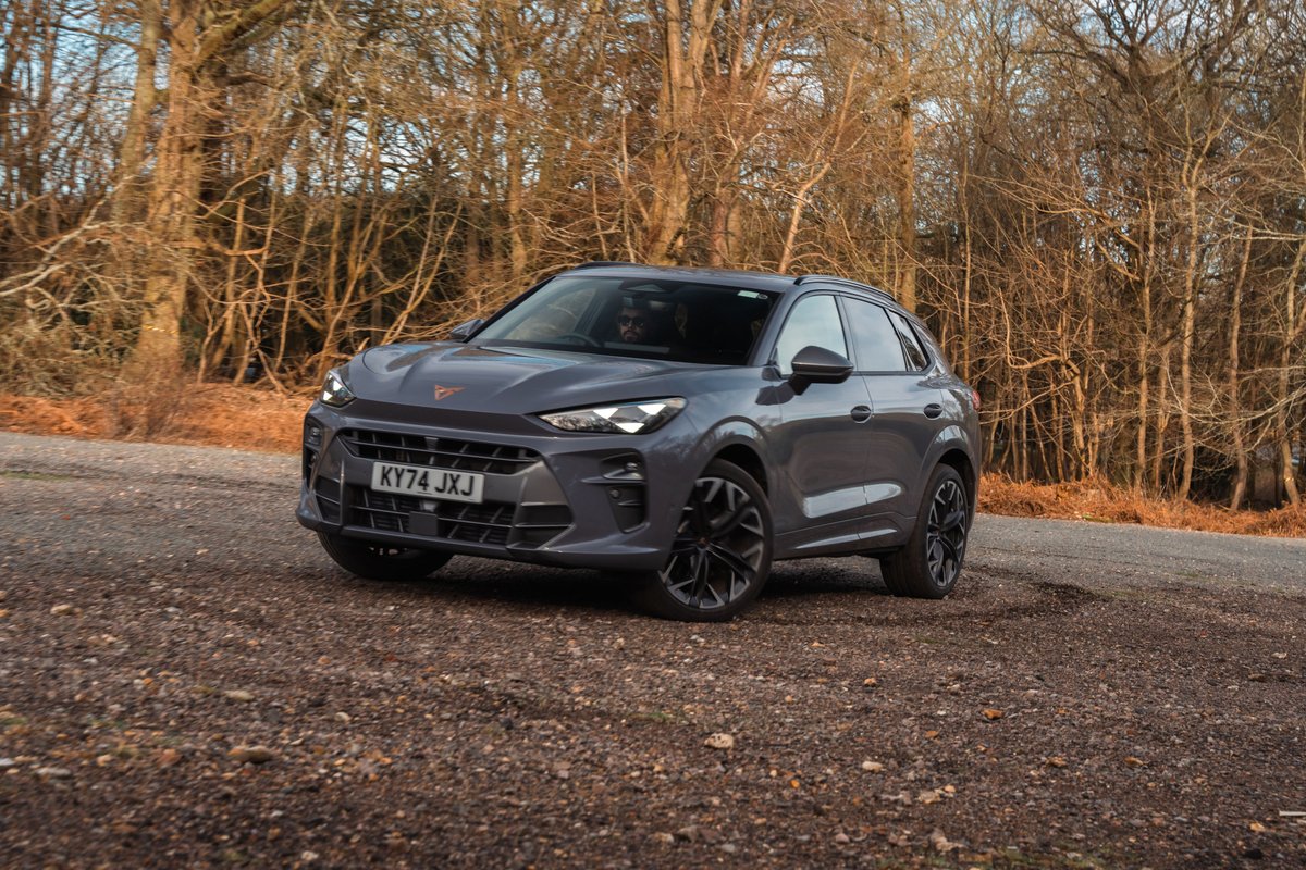 robauchy's tweet photo. Been taking a look at the new VW Tayron and CUPRA Terramar at https://t.co/wjjDQ5Tzgo https://t.co/0yK8B1QkT5