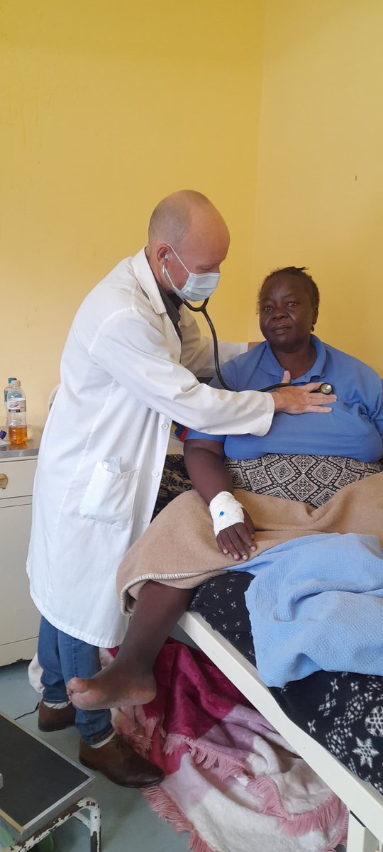 20 Aniversario del Inicio de la Colaboraciòn Médica en este hermano país.20 años salvando vidas y poniendo en alto nuestro principio de humanismo y solidaridad.<a href="/DiazCanelB/">Miguel Díaz-Canel Bermúdez</a> <a href="/japortalmiranda/">José Angel Portal Miranda</a> <a href="/cabrera_laza/">michael cabrera laza</a> @BMC Eswatini #CubaCoopera