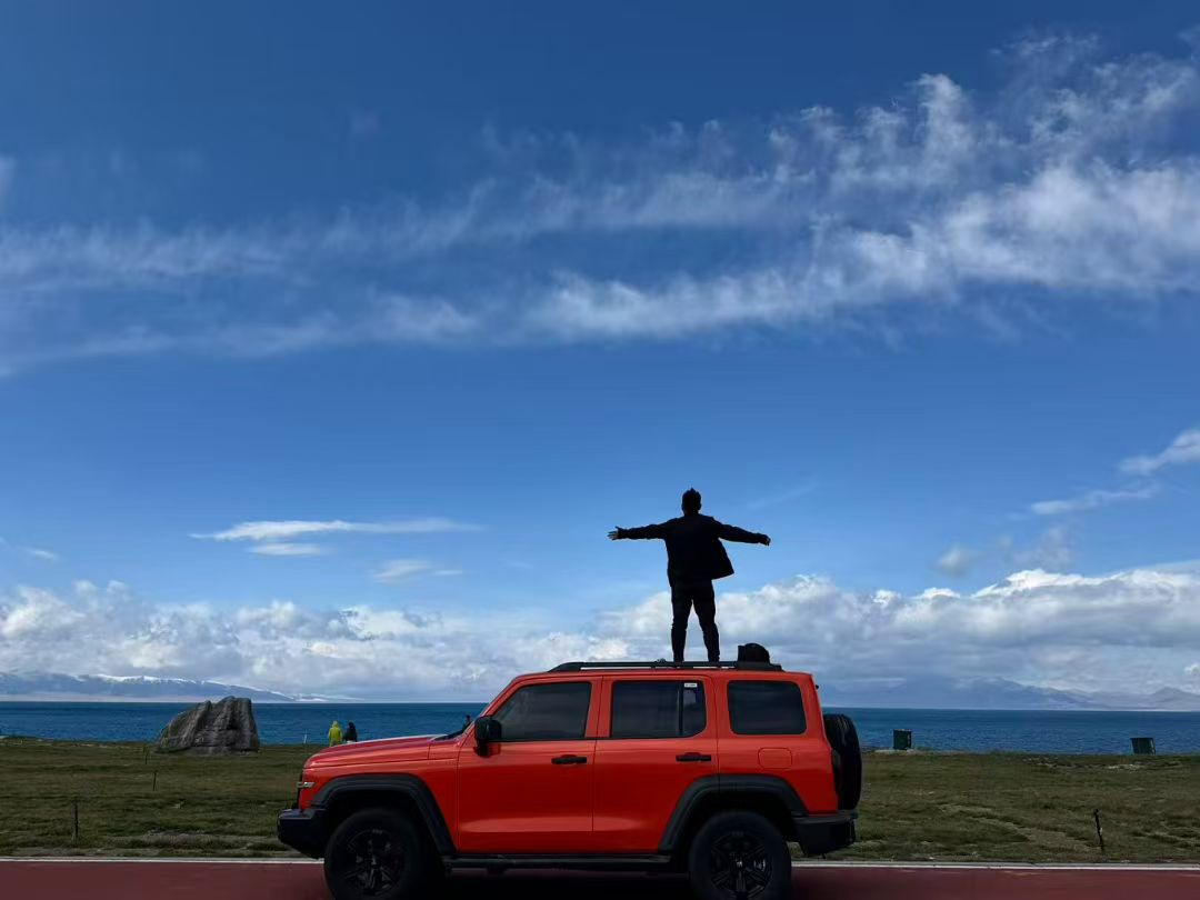 JohnPeng1995's tweet photo. The last tear of the Atlantic Ocean! Sailimu Lake in Xinjiang
大西洋的最后一一滴眼泪！新疆赛里木湖！
#xinjiang #SailimuLake https://t.co/CFLYPtAckO