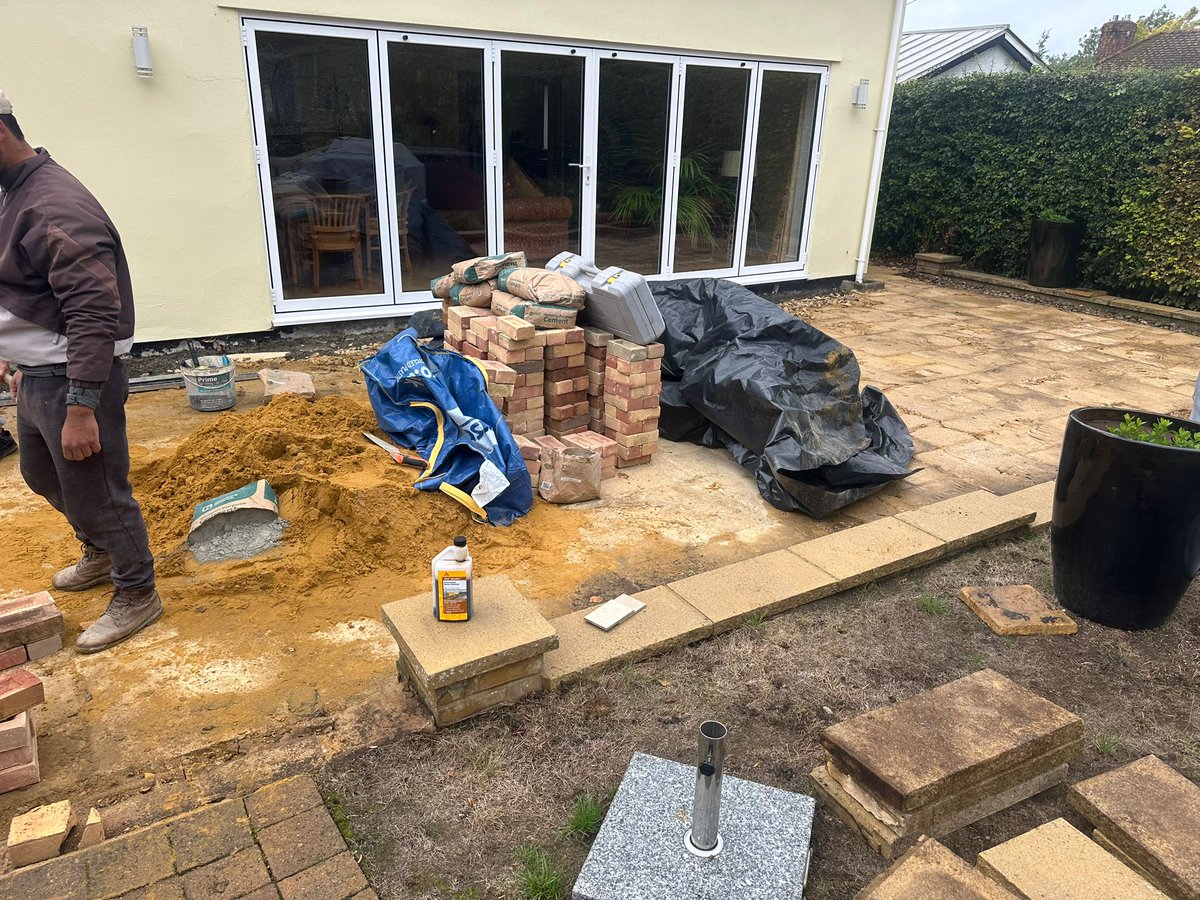 Crown Paving tweet media