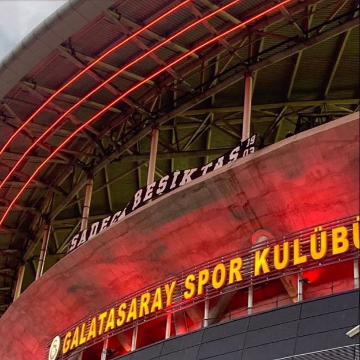 ORİJİNAL SÖZ, EFSANE PANKART! 😉 #SadeceBeşiktaş