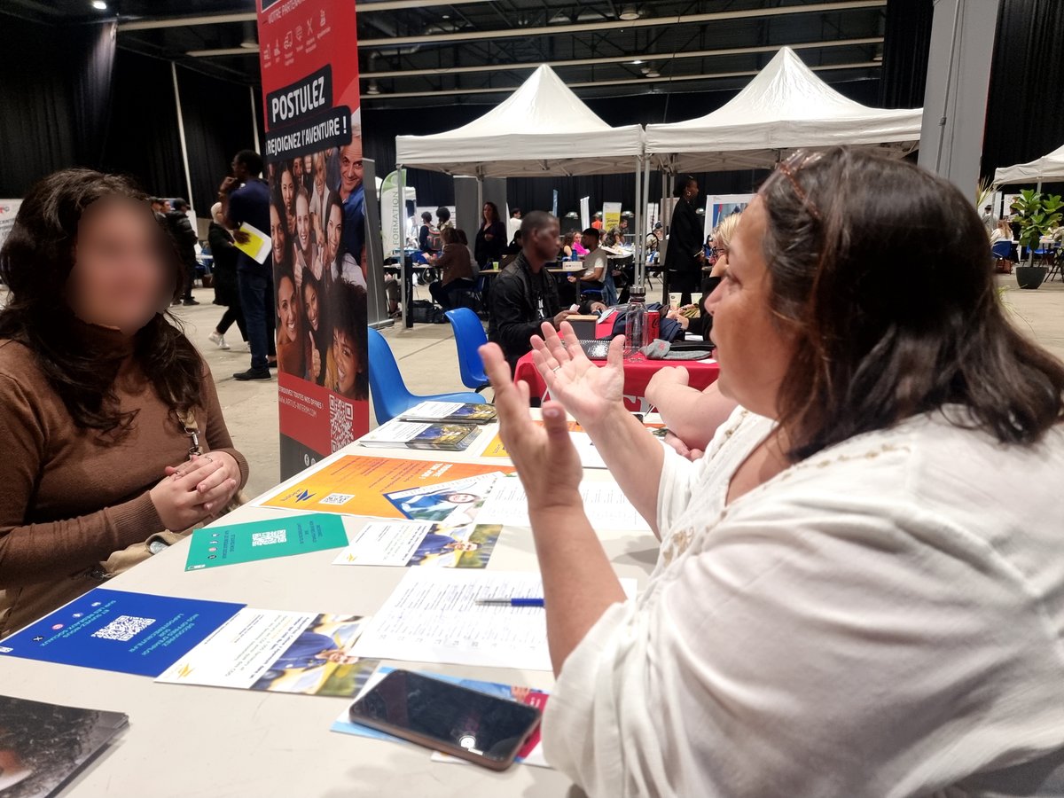 La Poste Groupe CVL tweet media