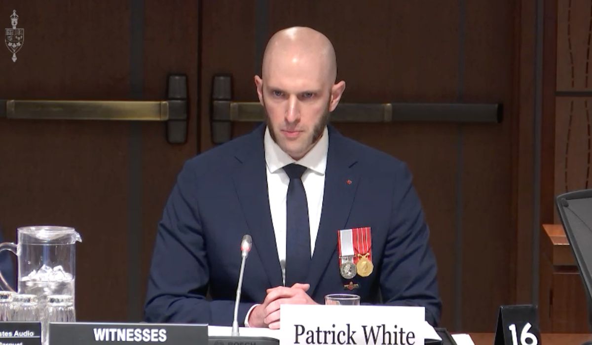 Canadian sailor who blew whistle on 'Officer X' to be booted from military ottawasun.com/public-service…