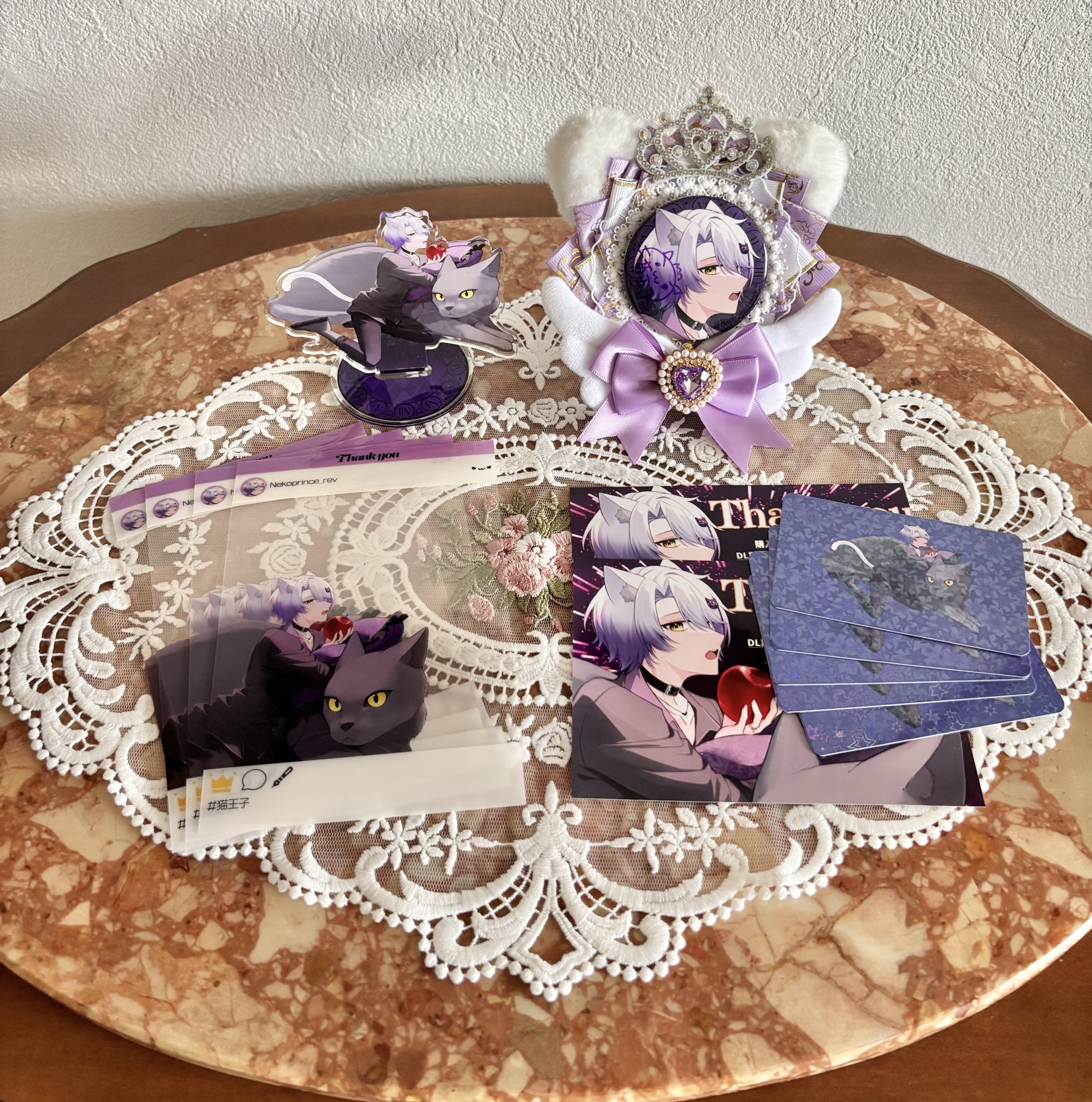 かぶったのでほぼ新品♥鬼滅の刃✩.*˚ アニメ「鬼滅の刃」 めちゃもふぐっとぬいぐるみ～玉壺の壺