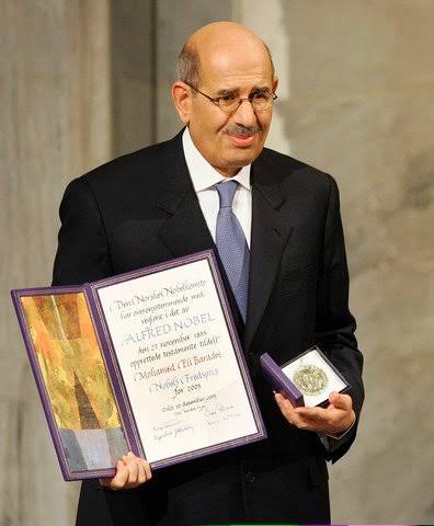 Mohamedzaid89's tweet photo. Which #Nobel_Prize laureate inspires you most?
من هو الحائز على #جائزة_نوبل الذي يلهمك أكثر..!؟
#دكتور_محمد_البرادعي #ElBaradei
#نيلسون_مانديلا #NelsonMandela https://t.co/nNzB0L5VLW