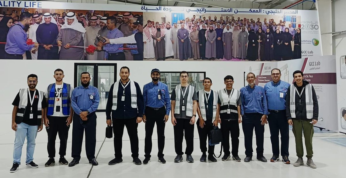 GCCELAB's tweet image. في إطار التزام شركة #المختبر_الخليجي #GCCLab بمسؤوليتها المجتمعية وتعزيز التعاون مع الجامعات الوطنية، استقبلت الشركة وفدًا من طلاب جامعة الملك فهد للبترول والمعادن، حيث تم تنظيم جولة تعريفية في مجمع المختبرات الكهربائية وشرح آلية الاختبارات ودورها في دعم جودة التصنيع وسلامة…