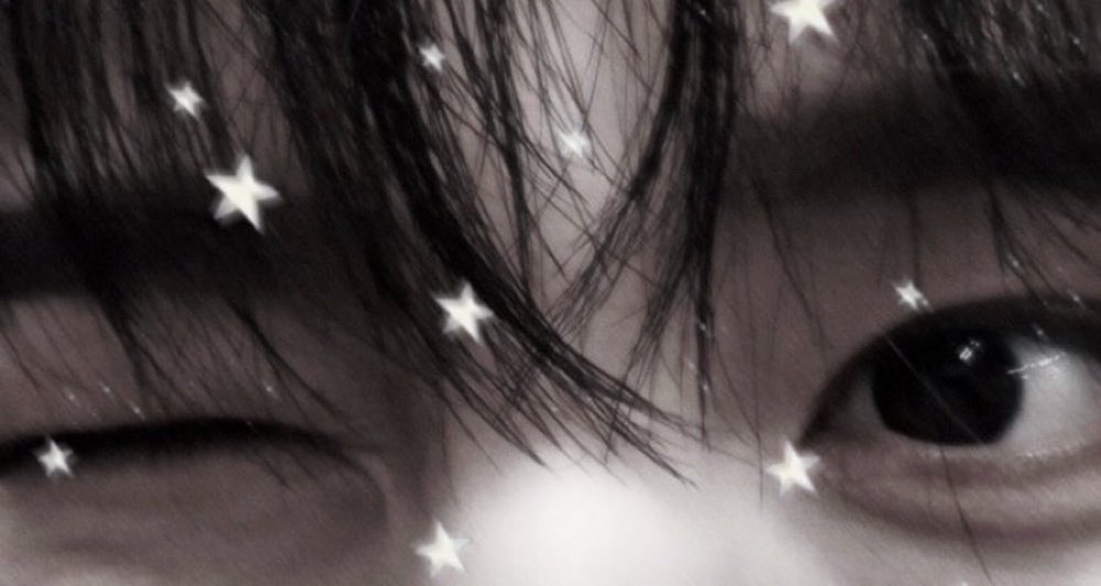 s a r a ☆ very ia atm tweet media