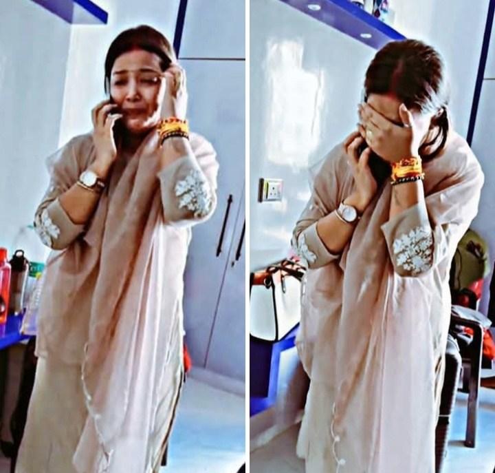 chayasigret's tweet image. पवन सिंह की पत्नी ज्योति सिंह  ससुराल में नहीं घुस पाई शादी के बाद ससुराल बेटी का घर होता है पवन सिंह पहले ही लखनऊ पुलिस का पहरा लगा रखा था इन छि&amp;amp;न@रा को पॉवर स्टार बोलते हैं
पत्नी रो रही खुद इधर उधर मुंह मरते फिर रहे हैं मोदी जी ने पार्टी में किस योग्यता पर लिए हो? 
#PawanSingh