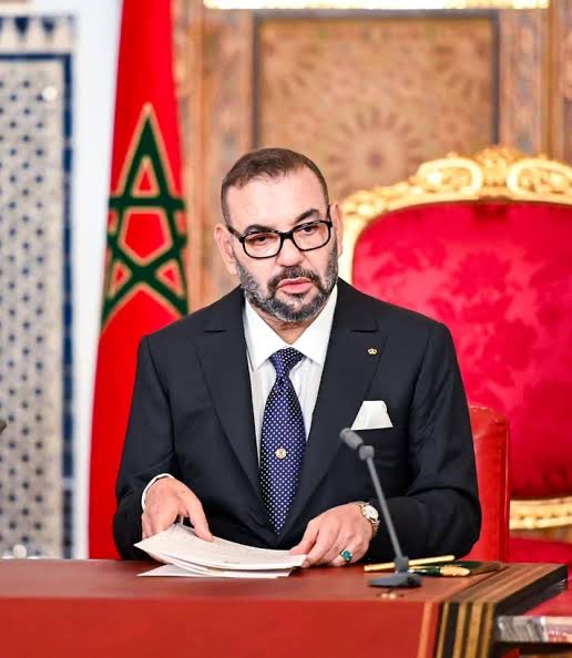 بيان tweet media