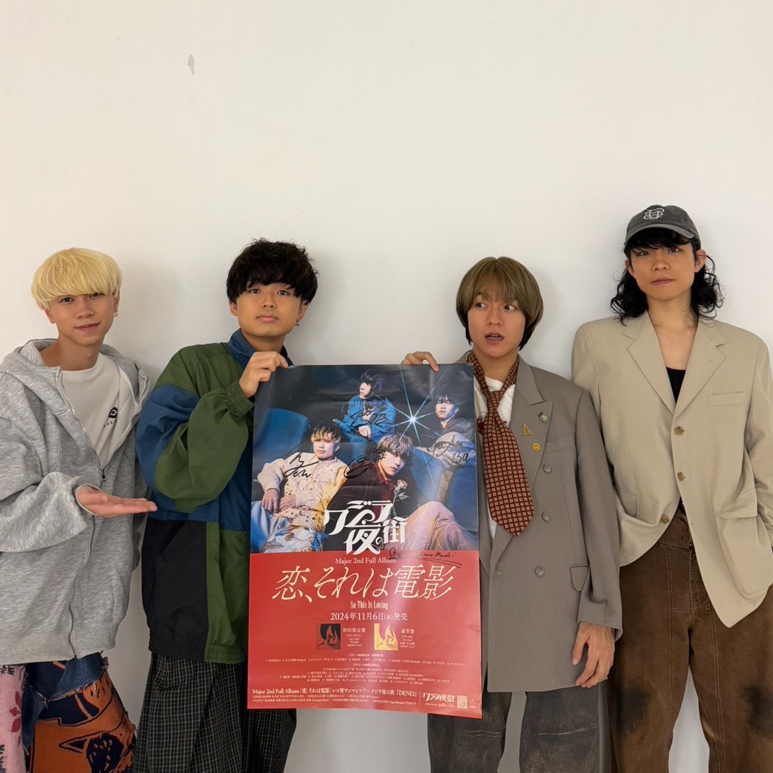 Qujila_Staff's tweet photo. ◥◣フォロー＆リポスト◢◤

今まで制作した特典の詰め合わせをプレゼントするキャンペーンを開催！
このアカウントのフォロー＆リポストで応募完了！
ランダムでメンバーのサイン入り特典も入ってます✍️
ファンクラブとも連動しますので詳しくは画像をご確認ください👀

開催期間10/6(月)〜10/12(日) https://t.co/Wo4CyV4gOS