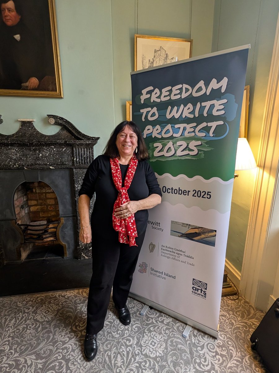 FreeToWrite2024's tweet image. Our writers finishing their final workshop of the project in Dublin! Thank you so much to Siobhan Campbell for leading this wonderful workshop! ✍️👏
@The_JHS @PENIreland