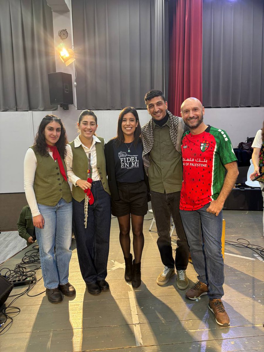 ¡Ahí les va! tweet media