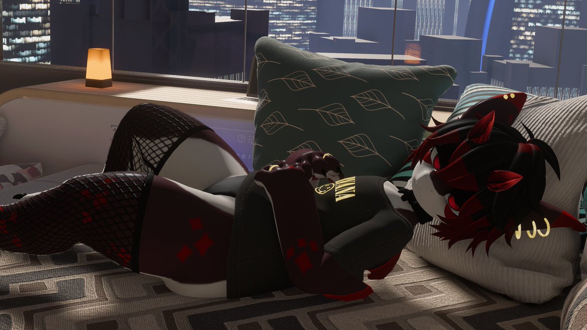 V3ncmous's tweet image. This bed is rather comfy... #Silly #sharky #VRChat #Sabrean