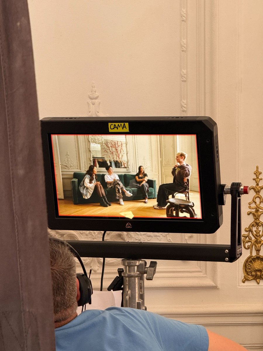 annanapz 🎀🧠 tweet media