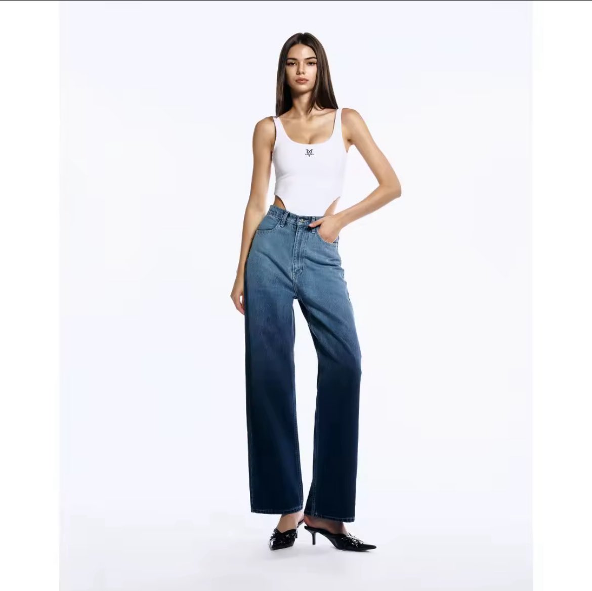 hellomyjn's tweet photo. ส่งต่อ Merge signature jeans 01 สี Ombre ไซส์ L (จากงาน Sale defect) 

ขอส่งต่อ 650 (ราคาเต็ม 1,590.-)

(+ค่าส่ง 50บาท)
นัดรับชิดลม/สยาม ได้ค่ะ

มือหนึ่งค่า

#merge #mergeofficial #mergeส่งต่อ #MergeADayBag #ส่งต่อstylist #ส่งต่อbeming #ส่งต่อmerge #ส่งต่อเสื้อผ้ามือ2 https://t.co/aog0gpTKxY